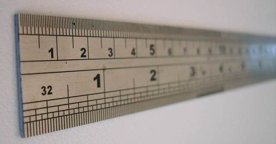 A ruler showing both inches and centimeters.