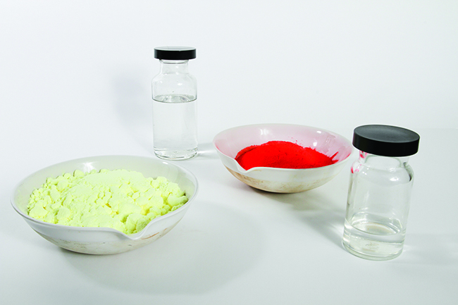 <div data-mt-source="1"><img alt="This photo shows two vials filled with a colorless liquid. It also shows two bowls: one filled with an off-white powder and one filled with a bright red powder." data-cke-saved-src="http://cnx.org/resources/97927600b6f2a27e3933f32cd8577430e2b4b41e/CNX_Chem_03_02_compound.jpg" src="http://cnx.org/resources/97927600b6f2a27e3933f32cd8577430e2b4b41e/CNX_Chem_03_02_compound.jpg"></div>