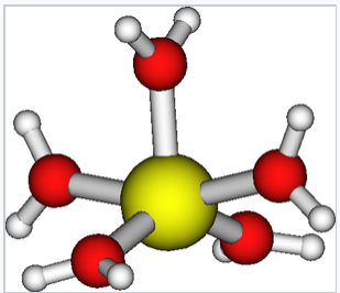 Un ion de cobre dos con cinco moléculas de agua unidas.
