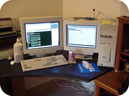 Se utiliza una computadora para procesar datos químicos