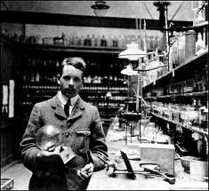Henry Moseley en laboratorio