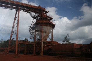 Weipa-bauxite-mine.jpg