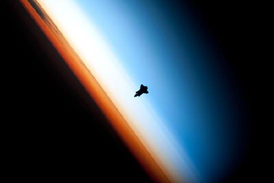 600px-Endeavour_silhouette_STS-130.jpg