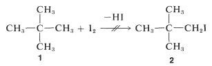 El carbono con cuatro grupos metilo unidos más I 2 va a la misma molécula con uno de los grupos metilo cambiado a C H 2 I. El texto sobre la flecha indica pérdida de H I. La flecha se tachó indicando que esta reacción no ocurre.